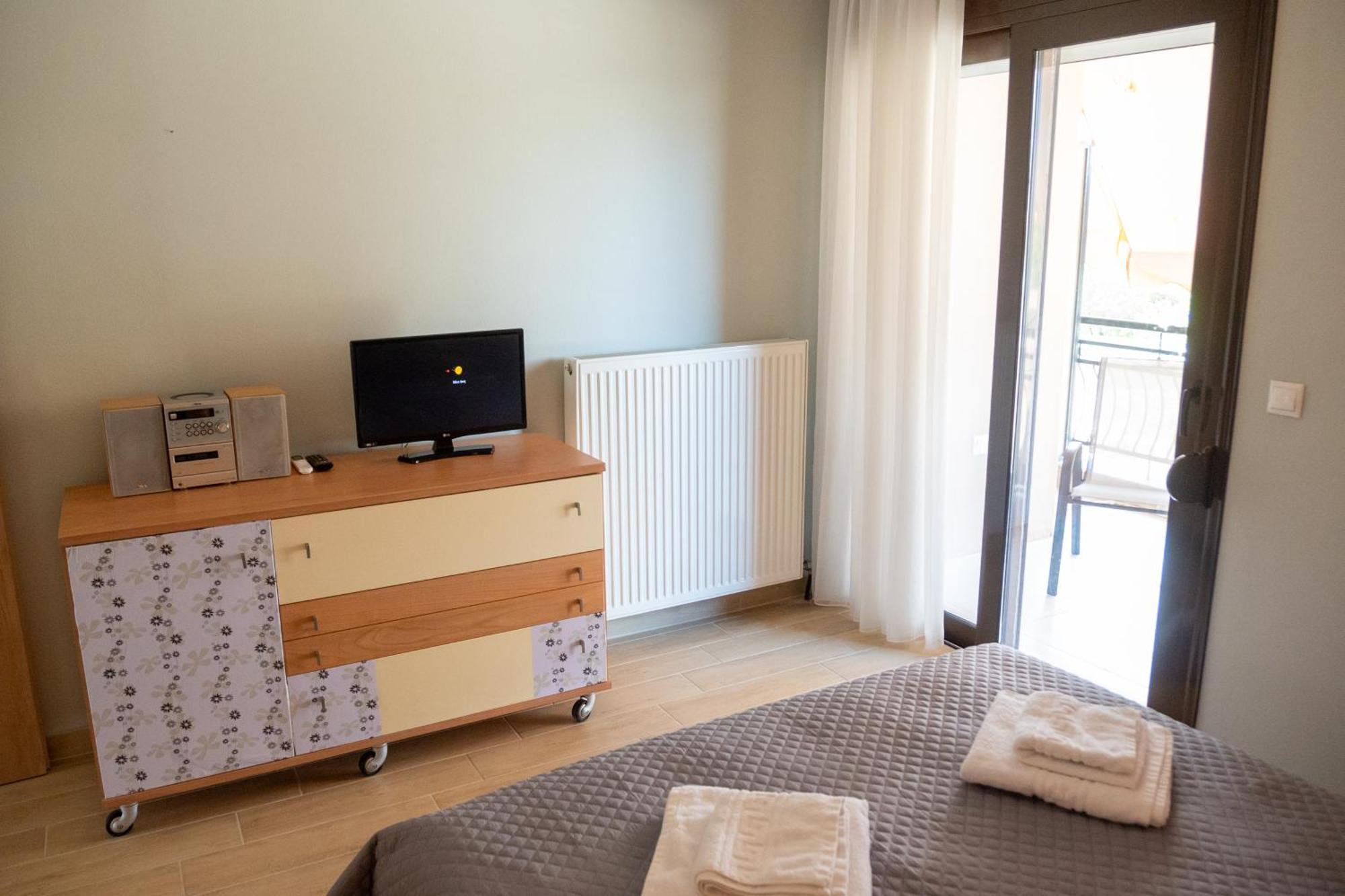 Volos Comfort Stay Exteriör bild